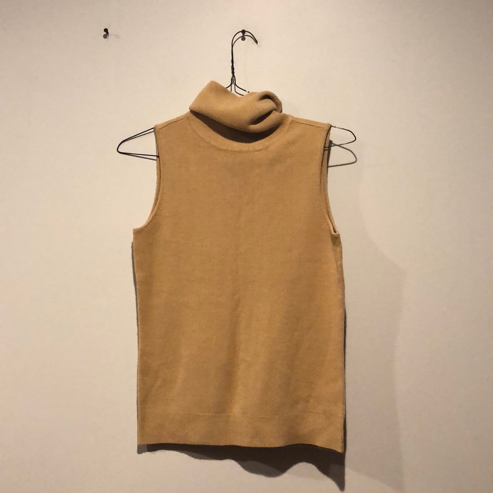 New York & Company Sleeveless Turtleneck Sweater